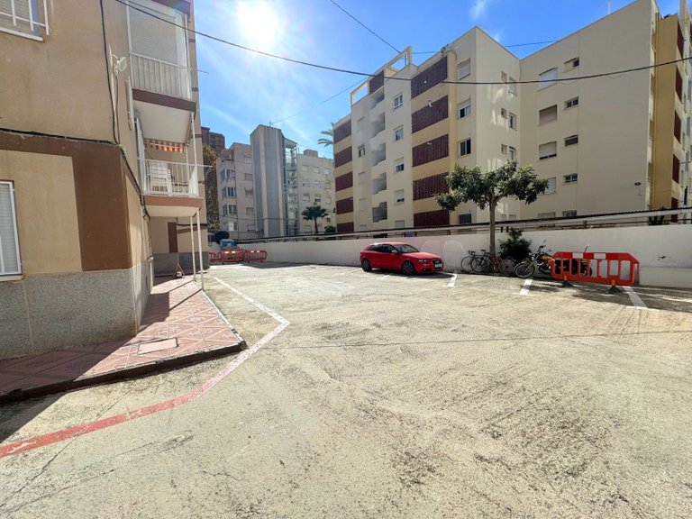 For Sale: A Studio Apartment Levante Beach, Benidorm 16
