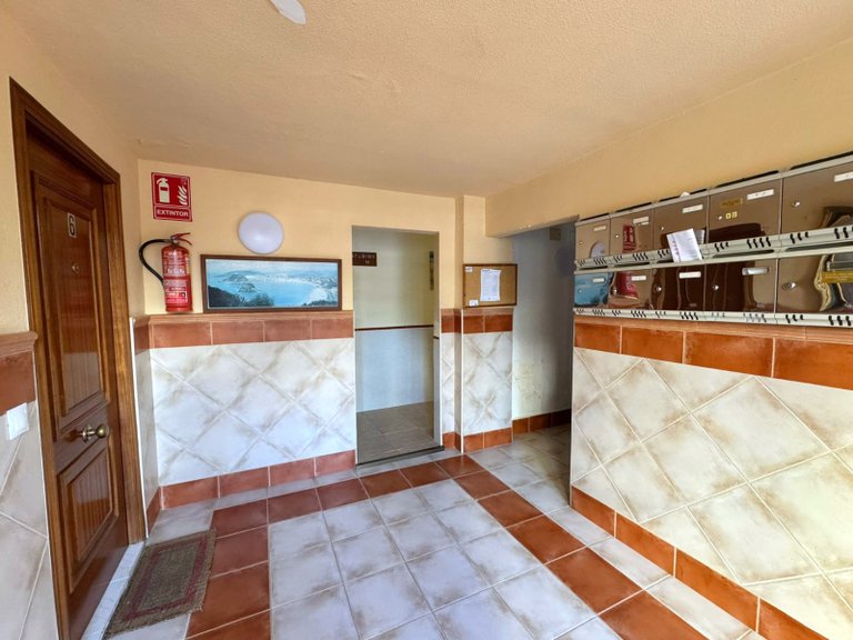 For Sale: A Studio Apartment Levante Beach, Benidorm 17