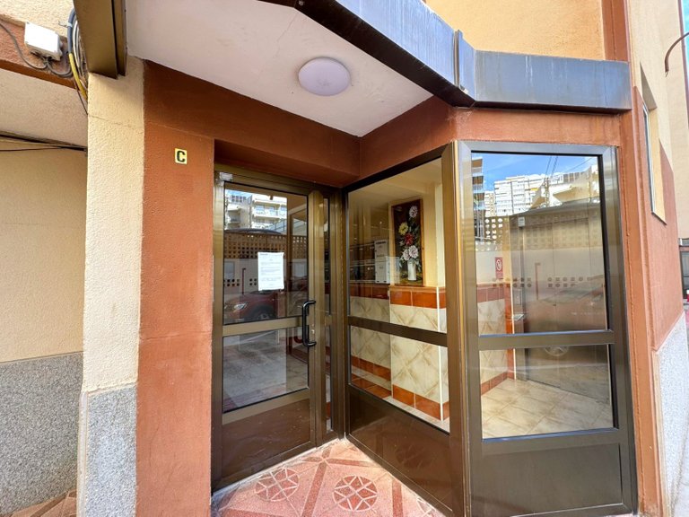 For Sale: A Studio Apartment Levante Beach, Benidorm 18