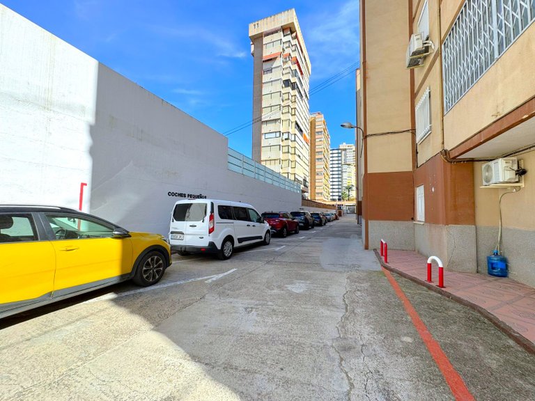 For Sale: A Studio Apartment Levante Beach, Benidorm 19