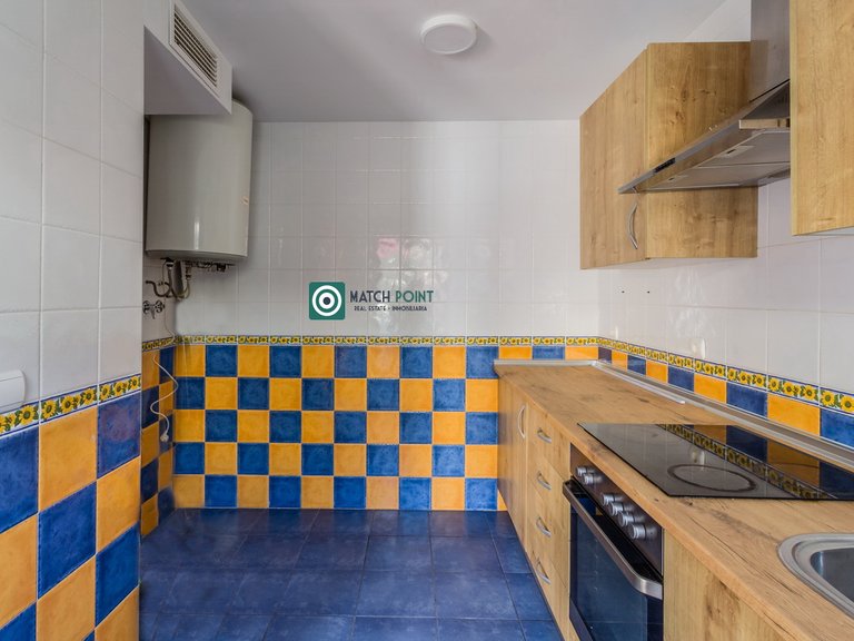 BEAUTIFUL TOWNHOUSE JUST STEPS FROM THE MARINA AND THE BEACH 18
