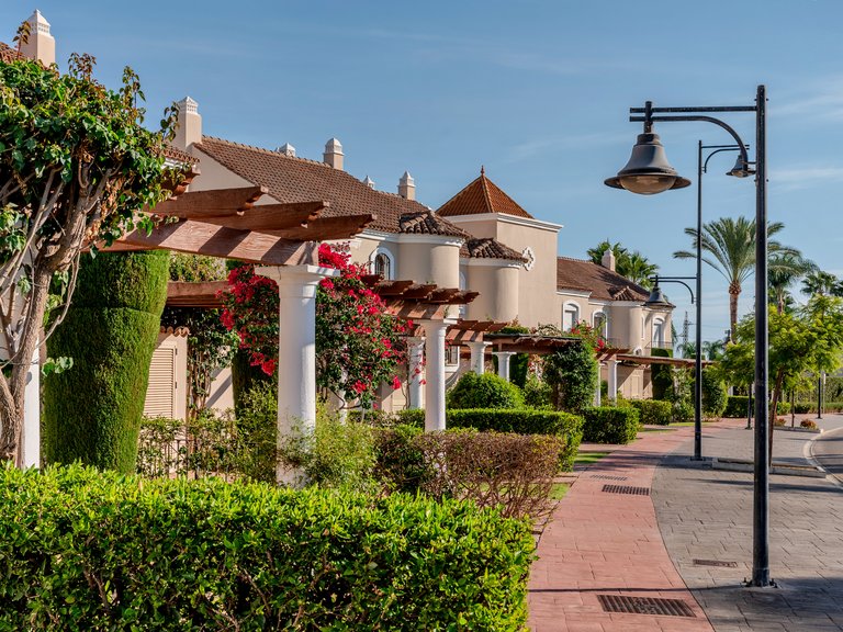 Spacious Family Townhouse in Paraíso Hills, New Golden Mile 8