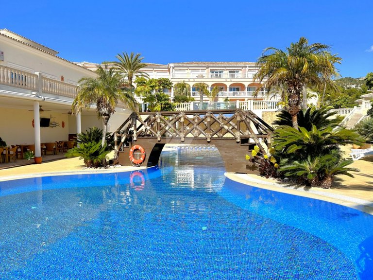 A Luxury 1 Bed Apartment for Sale in La Fustera, Benissa Costa 19