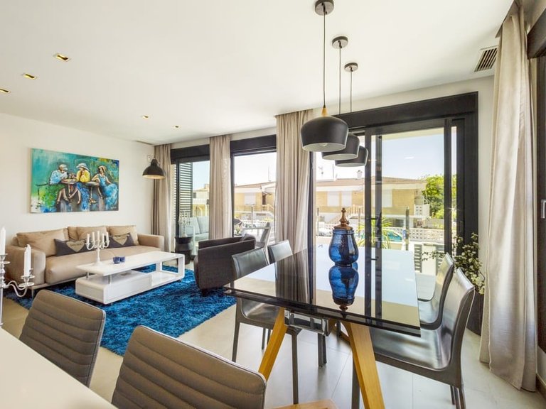 Villa for Sale in Torrevieja, Alicante 7
