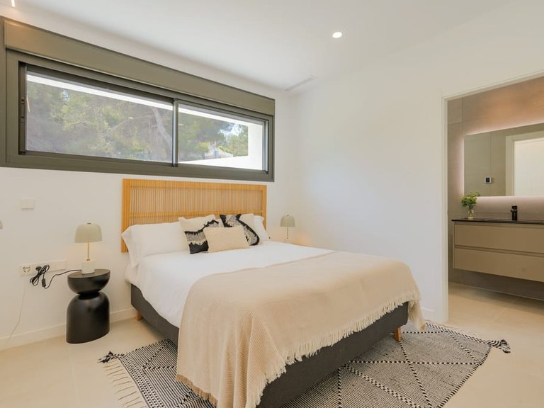 Villa for Sale in Moraira, Alicante 19