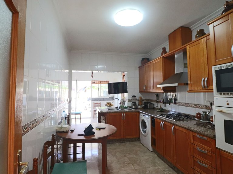 For Sale A Large villa in La Nucia with pool, parking and large plot 3