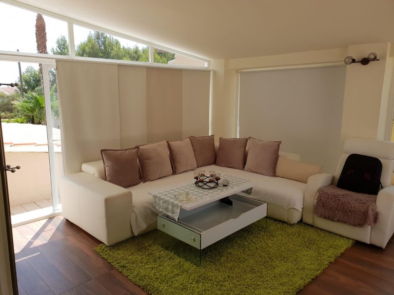 For Sale: Beautiful, detached villa with own pool in Alfaz del Pi 13