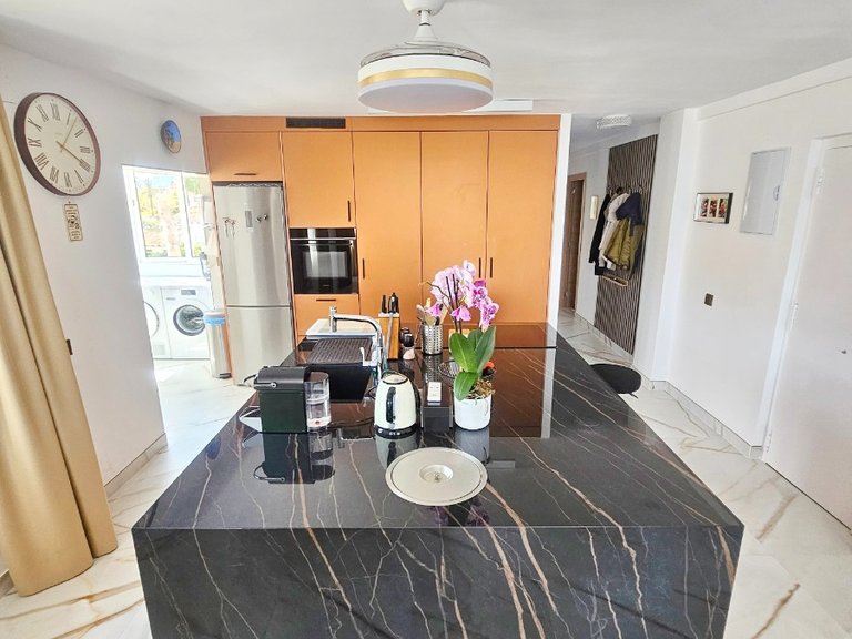 For Sale: A Stunning Beachfront Apartment in Altea 12