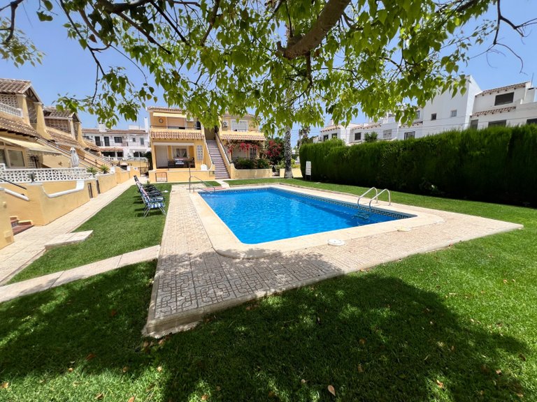 Ground floor Villamartin property 18