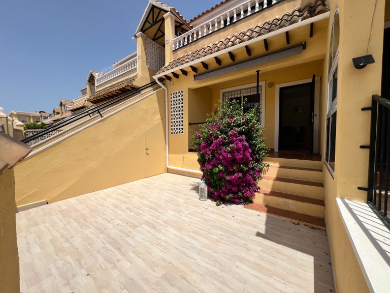 Ground floor Villamartin property 2