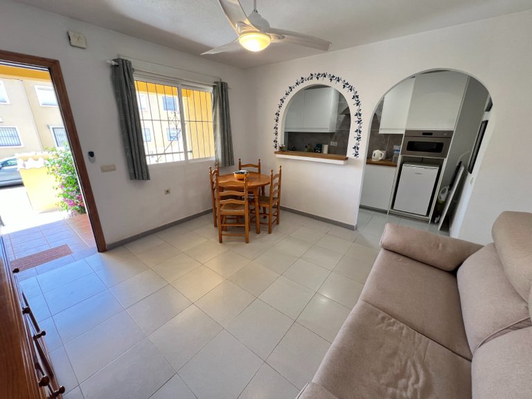 Ground floor Villamartin property 6