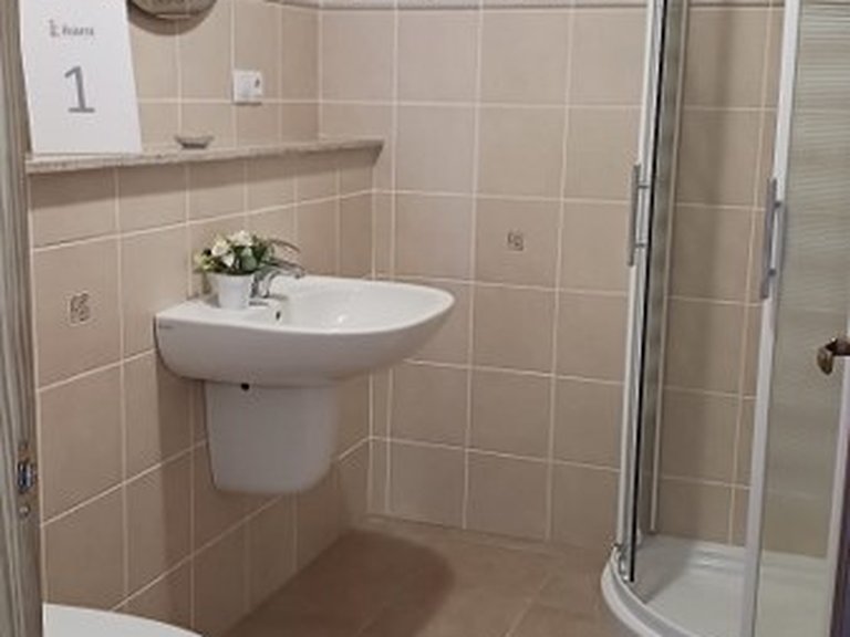 CHALET INDEPENDIENTE CON APARTAMENTO DE INVITADOS, PISCINA Y PARCELA DE 844 m² EN LA PEDRERA, DÉNIA 10