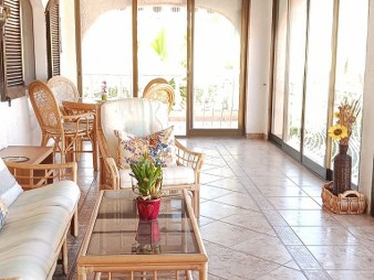 CHALET INDEPENDIENTE CON APARTAMENTO DE INVITADOS, PISCINA Y PARCELA DE 844 m² EN LA PEDRERA, DÉNIA 16