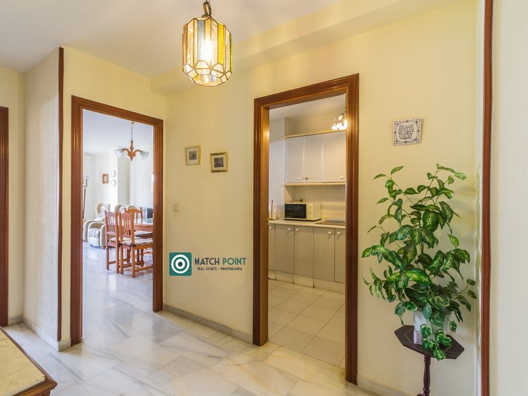 FLAT WITH TERRACE IN AN ICONIC BEACHFRONT RESIDENTIAL COMPLEX 17