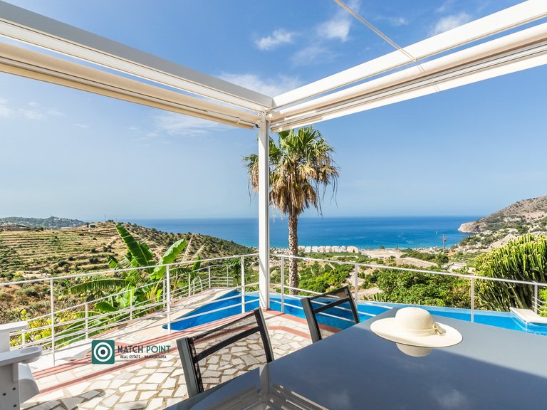 BEAUTIFUL HOUSE WITH VIEWS IN A TROPICAL FRUIT PLANTATION 22
