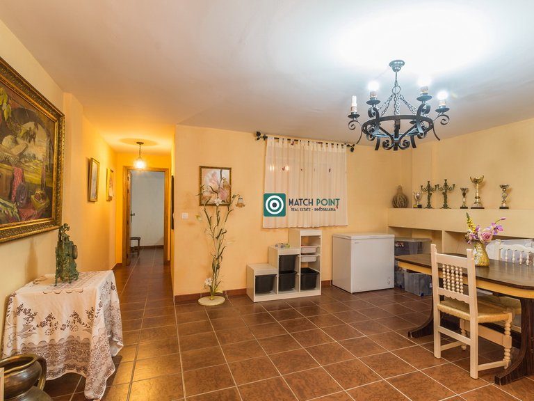 FIVE MINUTE WALK FROM THE BEACH 24
