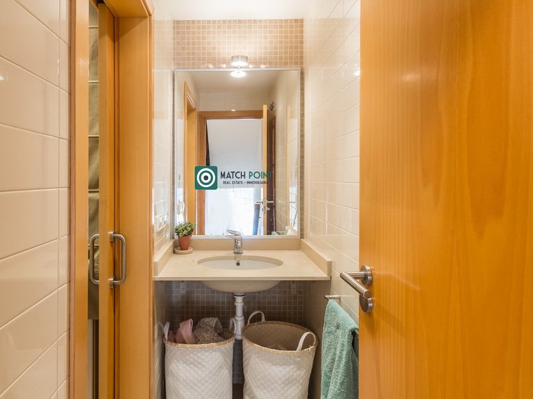 IN A RESIDENTIAL COMPLEX WITH COMMUNAL SWIMMING POOLS 37