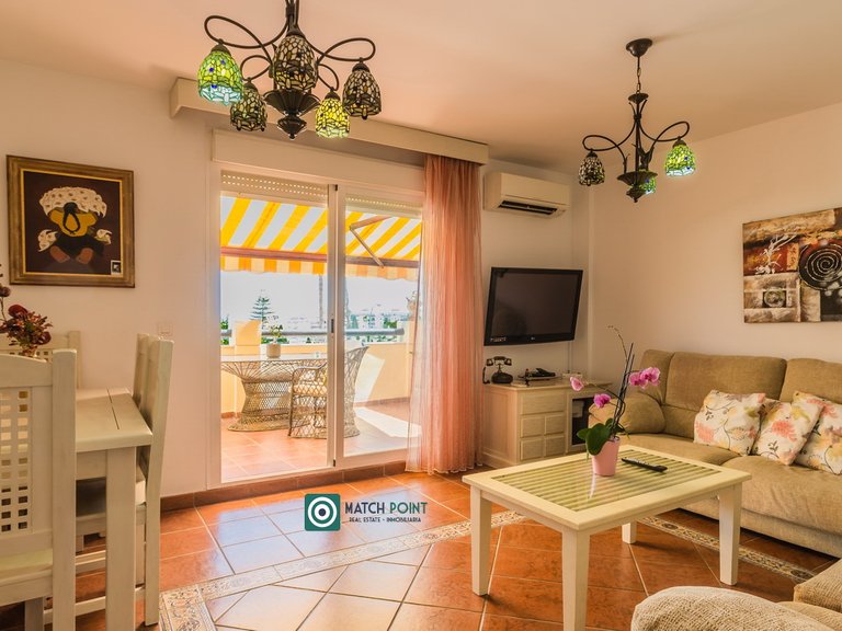 FIVE MINUTE WALK FROM THE BEACH 6