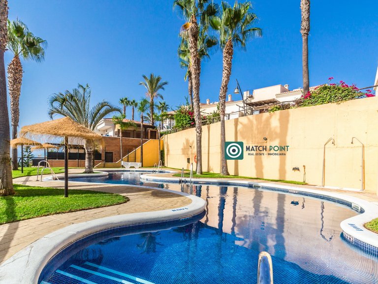 IN A RESIDENTIAL COMPLEX WITH COMMUNAL SWIMMING POOLS 59