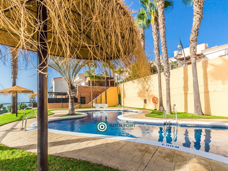 IN A RESIDENTIAL COMPLEX WITH COMMUNAL SWIMMING POOLS 62