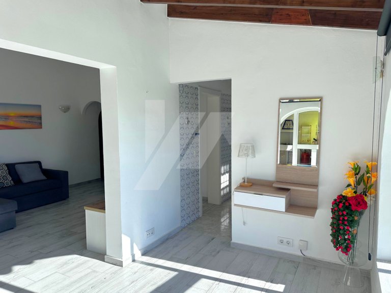 Detached Villa with sea views for sale in Moraira, Costa Blanca. 4