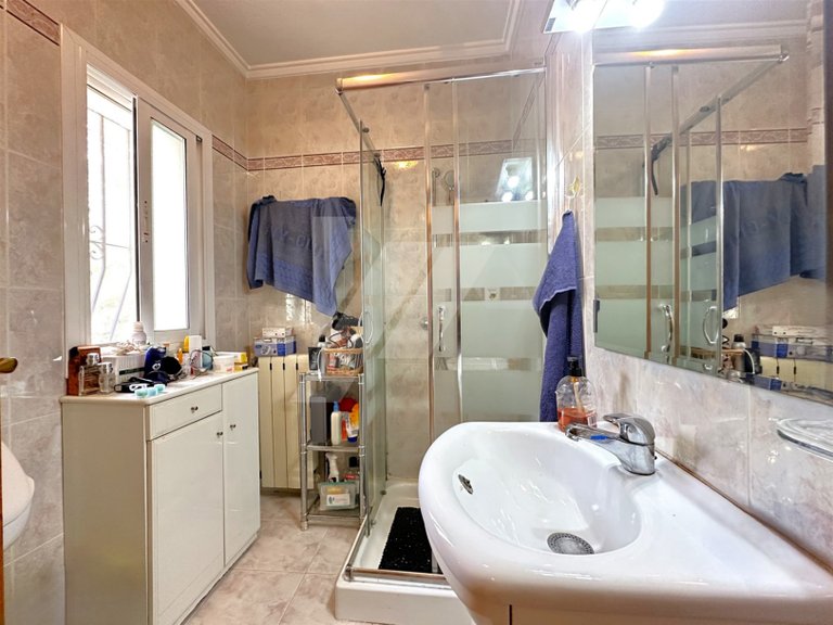 Villa with independent guest house for sale in Benissa with sea views, Costa Blanca. 6