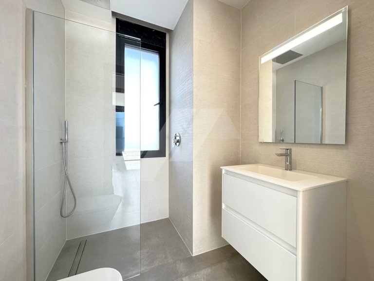 Exclusive “Key Ready” Modern Villa with Unparalleled Views of the Mediterranean, Cap d’Or, and Moraira 9