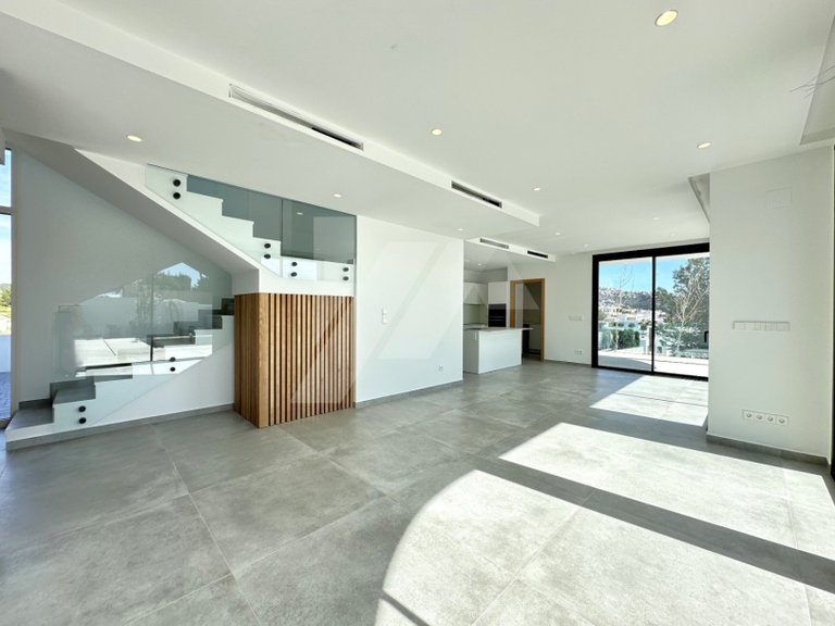 Exclusive “Key Ready” Modern Villa with Unparalleled Views of the Mediterranean, Cap d’Or, and Moraira 4