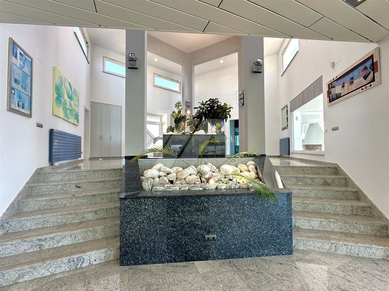 Panoramic sea view villa for sale in Moraira, Costa Blanca 5