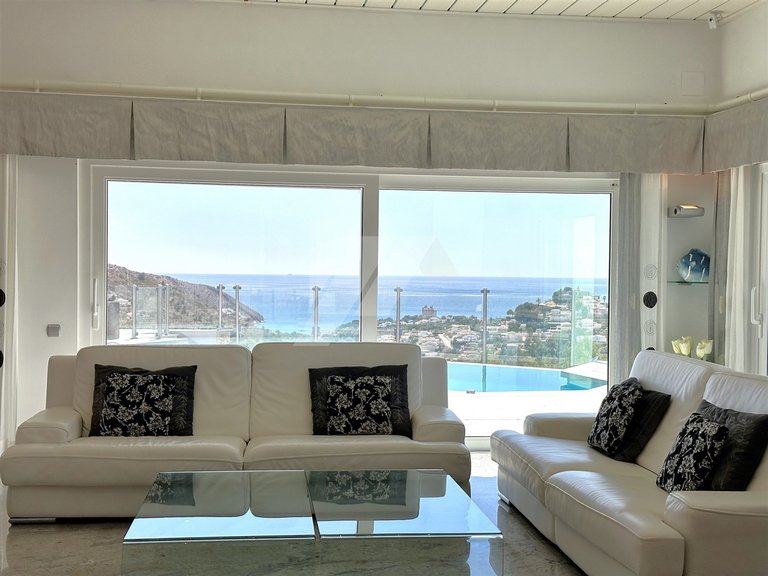 Panoramic sea view villa for sale in Moraira, Costa Blanca 8