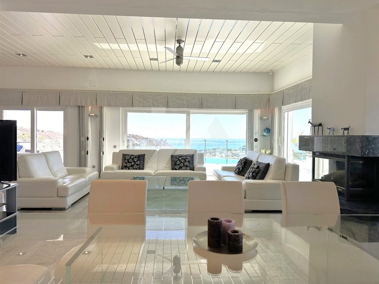 Panoramic sea view villa for sale in Moraira, Costa Blanca 9