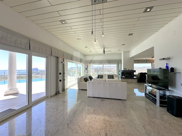Panoramic sea view villa for sale in Moraira, Costa Blanca 12