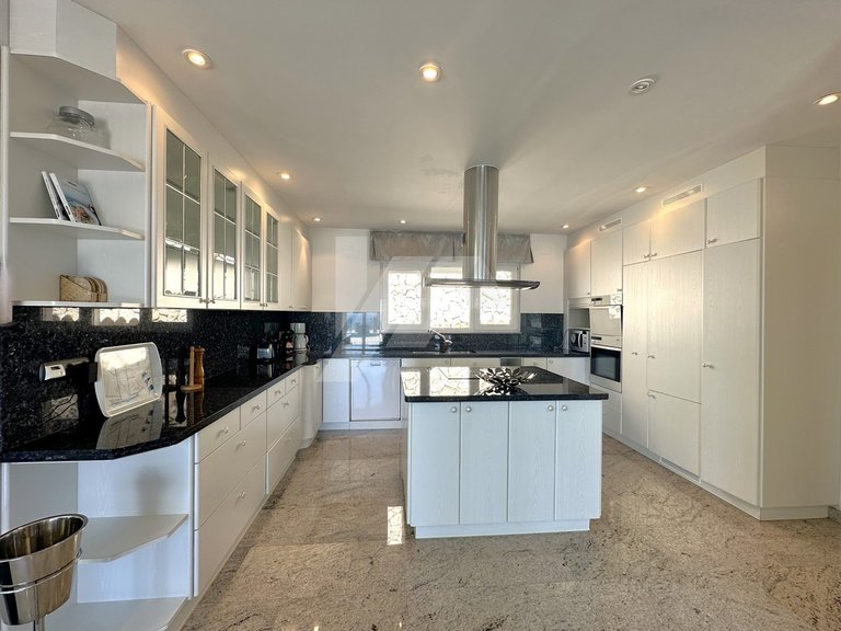 Panoramic sea view villa for sale in Moraira, Costa Blanca 14