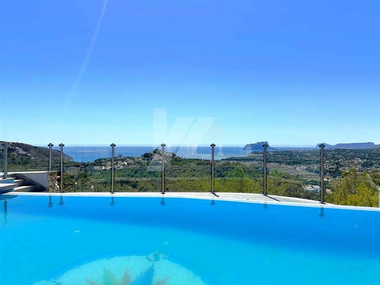 Panoramic sea view villa for sale in Moraira, Costa Blanca 2