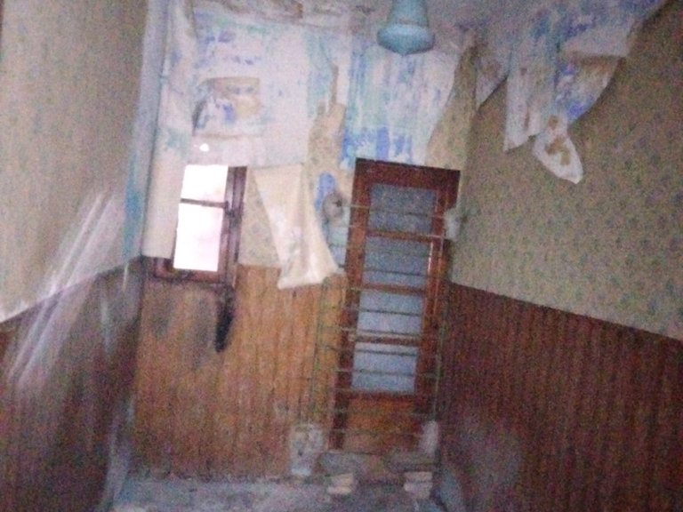 Casa para reformar o para derribar ubicada en Burjassot, valencia. 10
