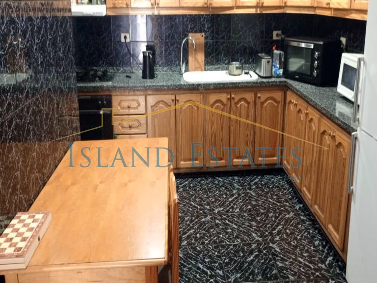 3 Bedroom Apartment in El Fraile 3
