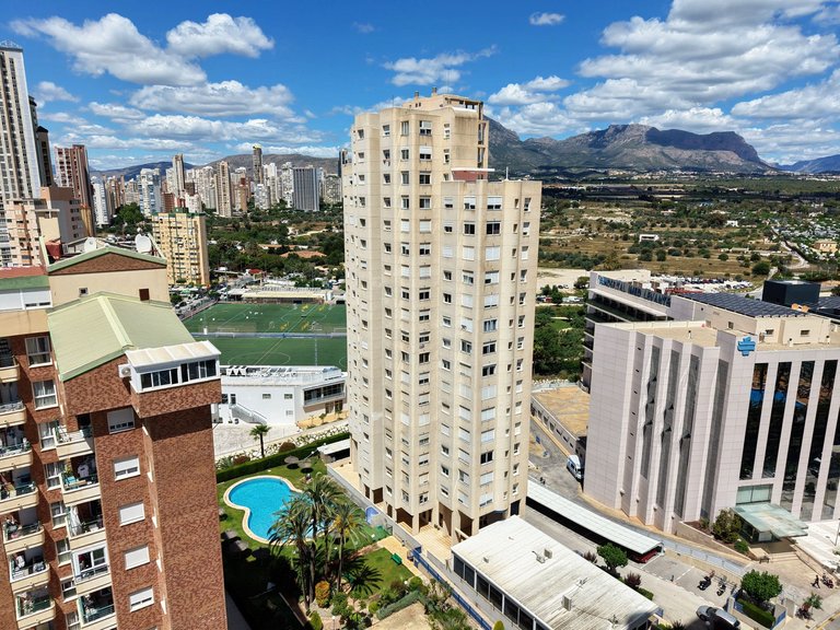 APARTMENT WITH PRIVATE GARAGE IN ONE OF THE BEST RESIDENTIAL AREAS OF RINCÓN DE LOIX – BENIDORM 11