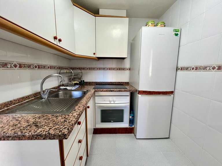 APARTMENT WITH PRIVATE GARAGE IN ONE OF THE BEST RESIDENTIAL AREAS OF RINCÓN DE LOIX – BENIDORM 12