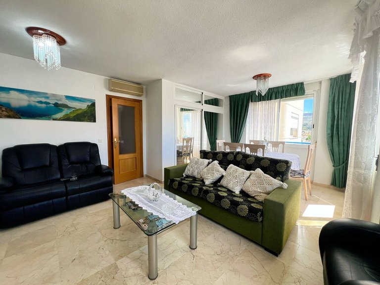 APARTMENT WITH PRIVATE GARAGE IN ONE OF THE BEST RESIDENTIAL AREAS OF RINCÓN DE LOIX – BENIDORM 13