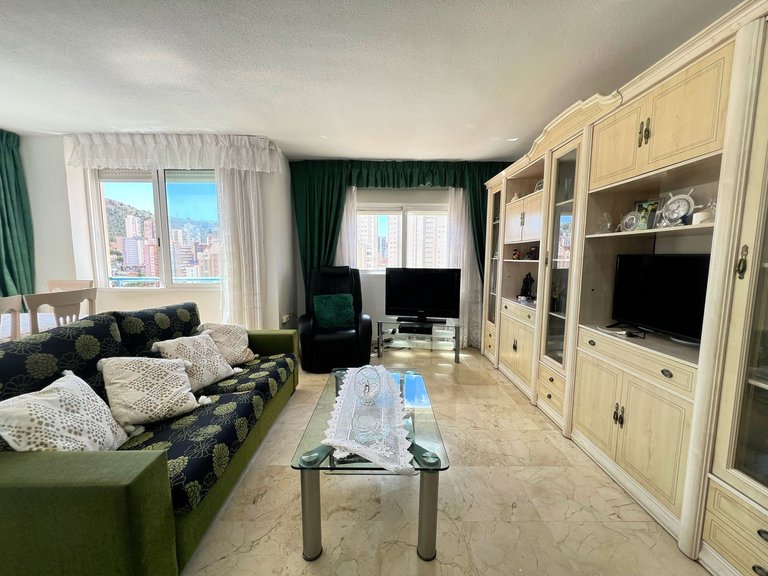 APARTMENT WITH PRIVATE GARAGE IN ONE OF THE BEST RESIDENTIAL AREAS OF RINCÓN DE LOIX – BENIDORM 5