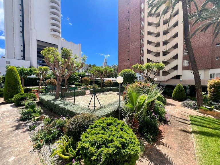 APARTMENT WITH PRIVATE GARAGE IN ONE OF THE BEST RESIDENTIAL AREAS OF RINCÓN DE LOIX – BENIDORM 6