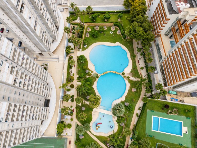 Exclusive apartment with large terrace, sea views and parking space in Gemelos 22 – Playa de Levante, Benidorm 8