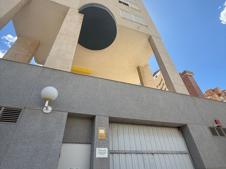 APARTMENT WITH PRIVATE GARAGE IN ONE OF THE BEST RESIDENTIAL AREAS OF RINCÓN DE LOIX – BENIDORM 21