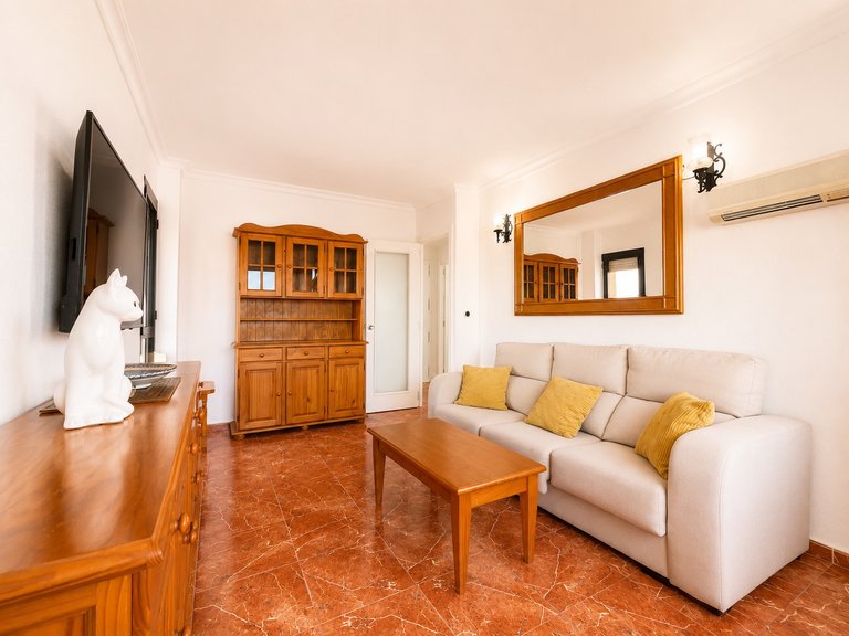 Apartment with sea views, parking space and pool in Torre Dos Calas – Benidorm 4