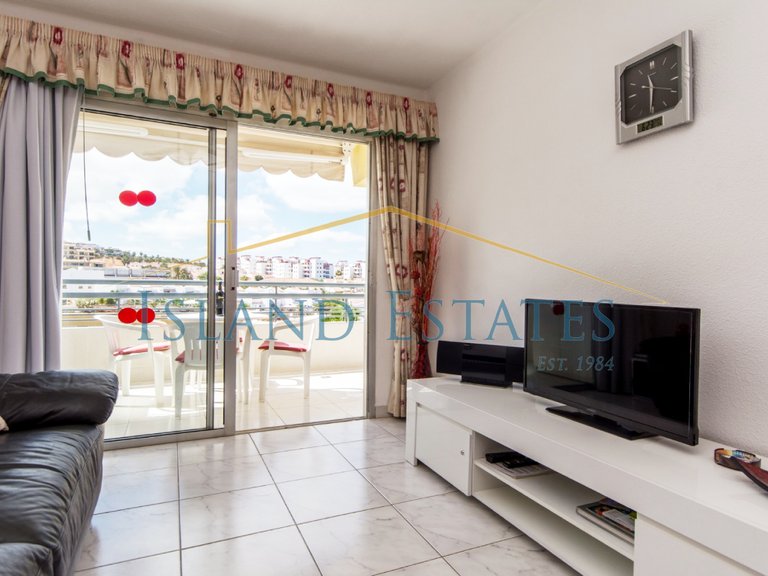 One-Bedroom Ocean View Apartment in 4 Star Hotel 5