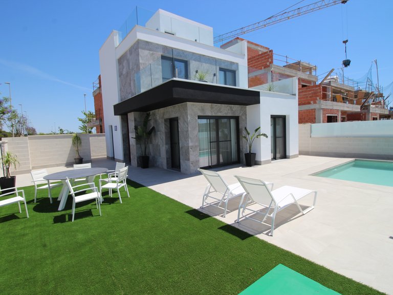 Villa for Sale in Pilar de la Horadada,Alicante 8