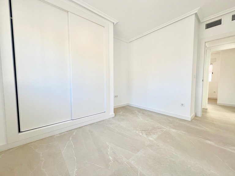 Apartment for Sale in El Mojon,Alicante 13