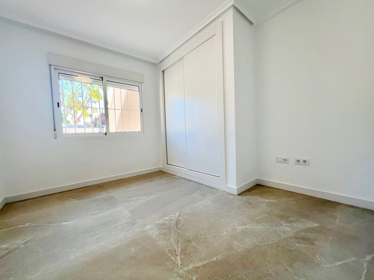 Apartment for Sale in El Mojon,Alicante 12