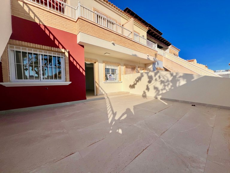 Apartment for Sale in El Mojon,Alicante 1