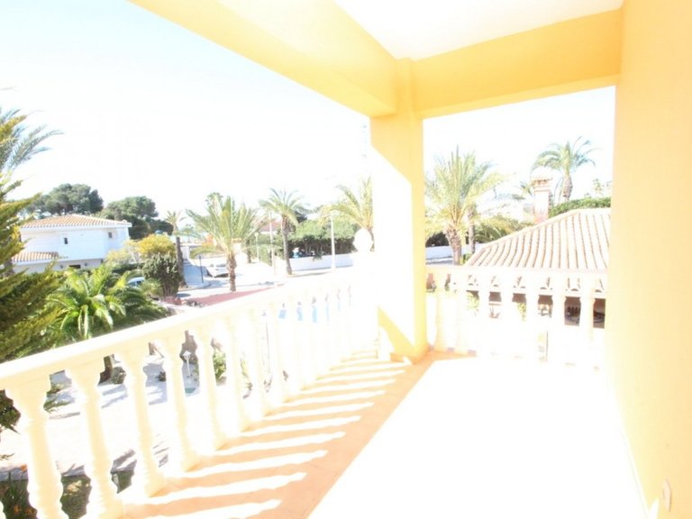 Villa for Sale in Cabo Roig,Alicante 31